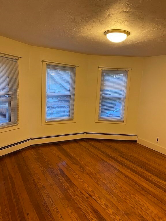 12 Farrington St unit 12, Franklin, MA 02038 - photo 2