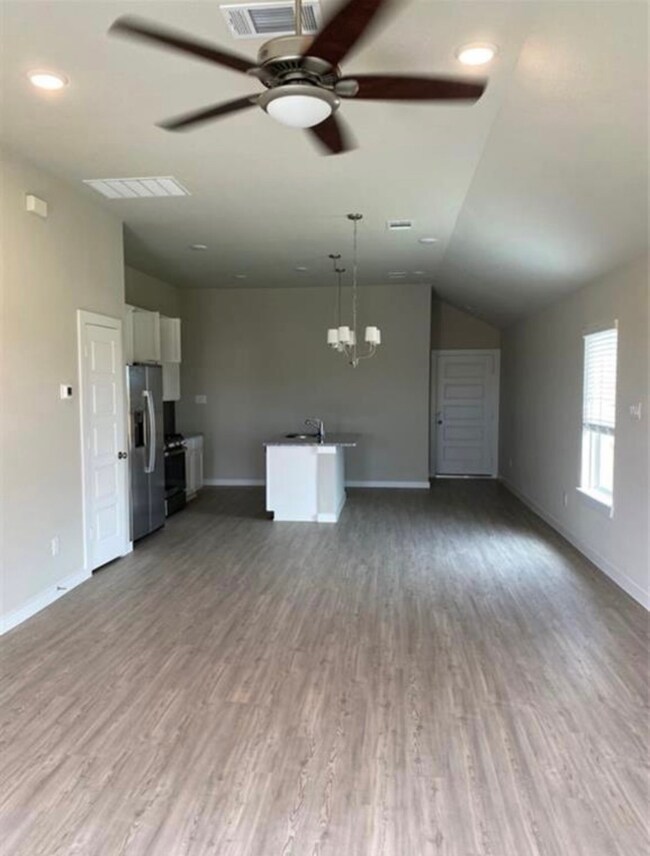 3331 Trail View Dr, Rosenberg, TX 77471 - photo 3