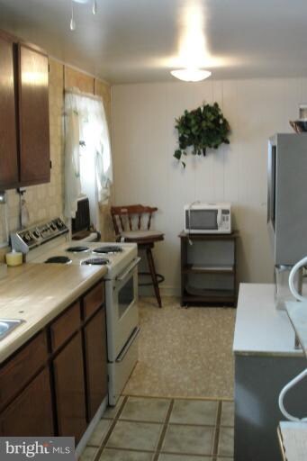 205 N Lynchburg St, Chestertown, MD 21620 - photo 6