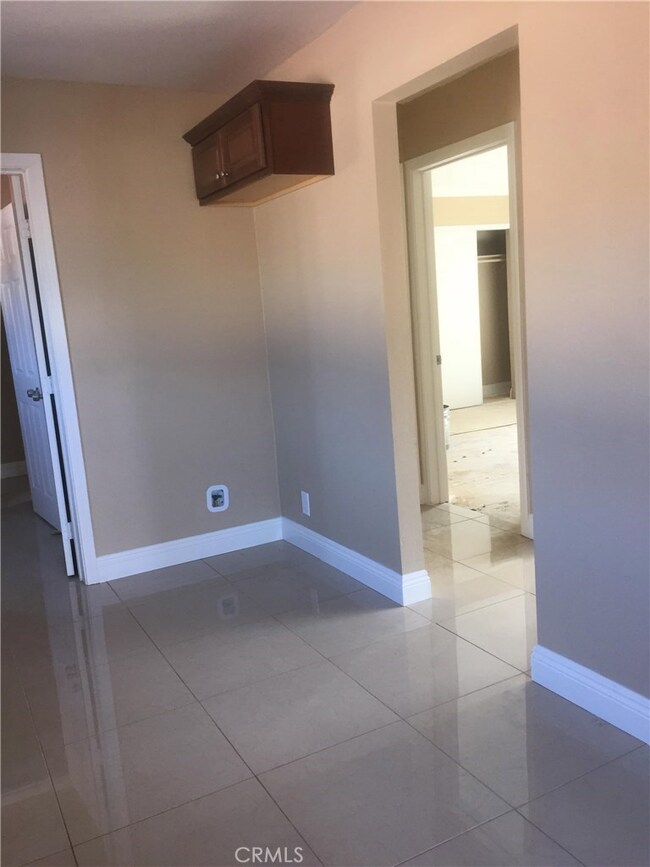 3150 Oakwood Ave, Lynwood, CA 90262 - photo 6