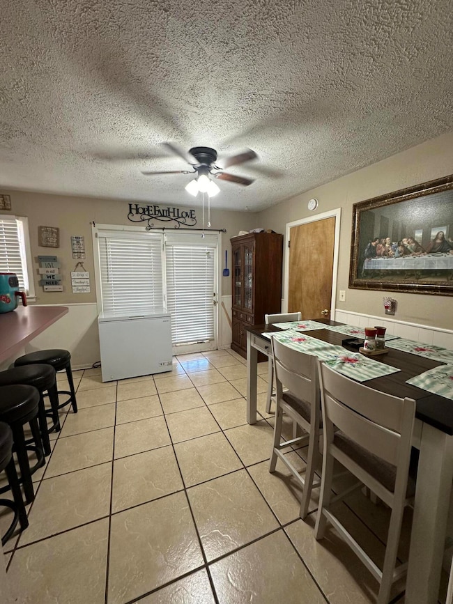 1007 Xenia St, Plainview, TX 79072 - photo 4