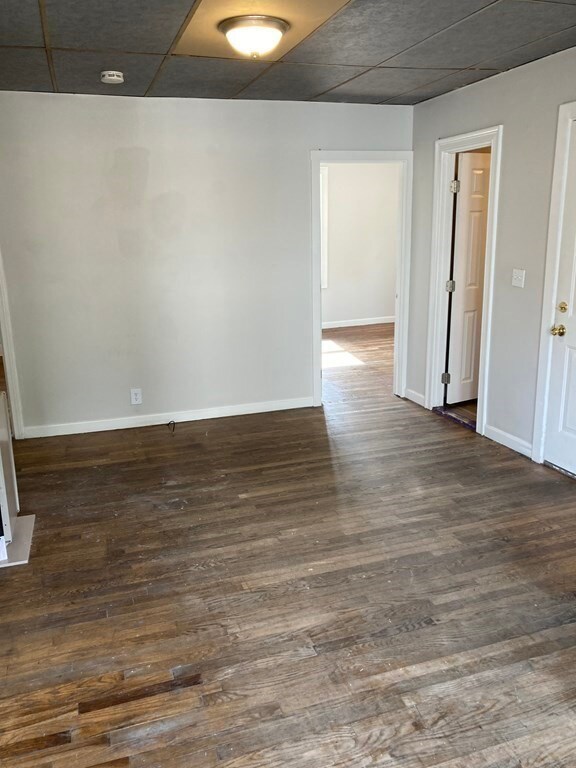 946 Rodman St unit 1, Fall River, MA 02721 - photo 4