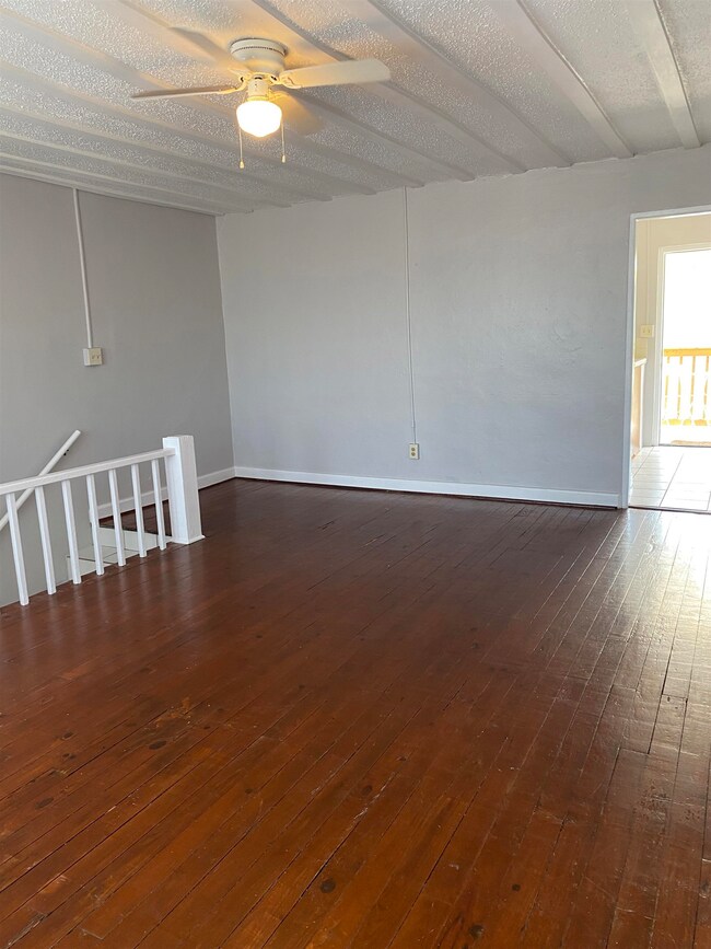 147 Riberia St unit D, St. Augustine, FL 32084 - photo 7