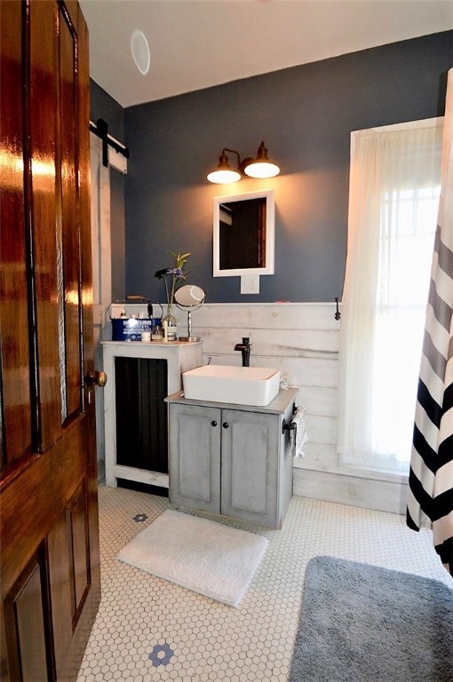 39- 41 Cranston Ave unit 3, Newport, RI 02840 - photo 4