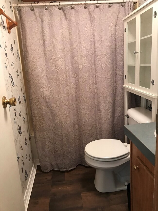 17025 Wellborne Rd unit C, Pearland, TX 77584 - photo 7