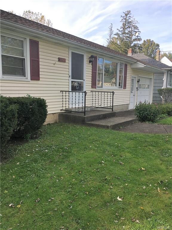 452 Wallace Ave, North Tonawanda, NY 14120 - photo 2