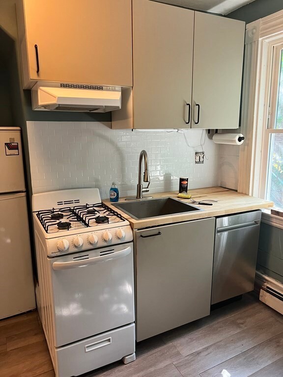 47 University Rd unit 3, Brookline, MA 02445 - photo 6