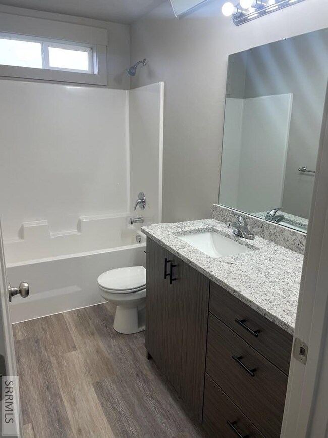 6289 N Silver Fox Rd, Ammon, ID 83401 - photo 7