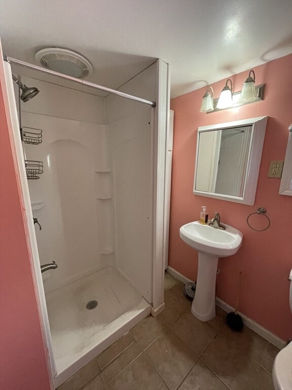 20 Farragut St, Dracut, MA 01826 - photo 7