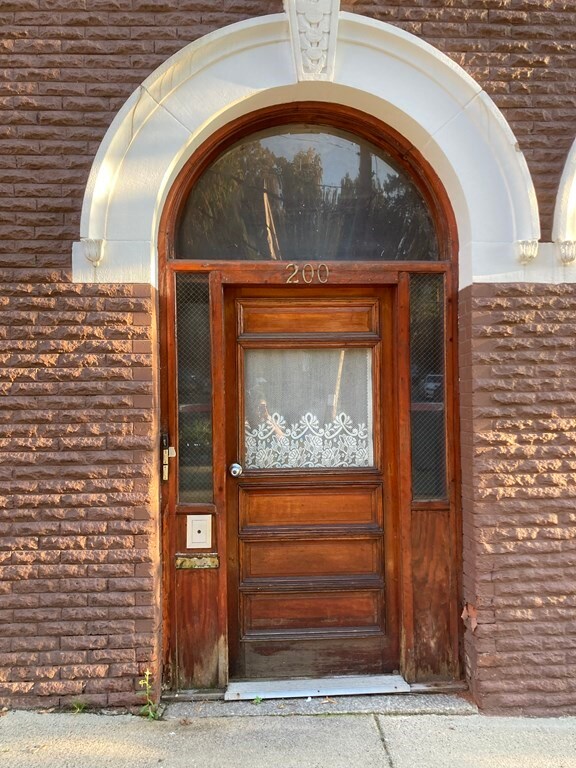 200 Highland St unit 1, Roxbury, MA 02119 - photo 2