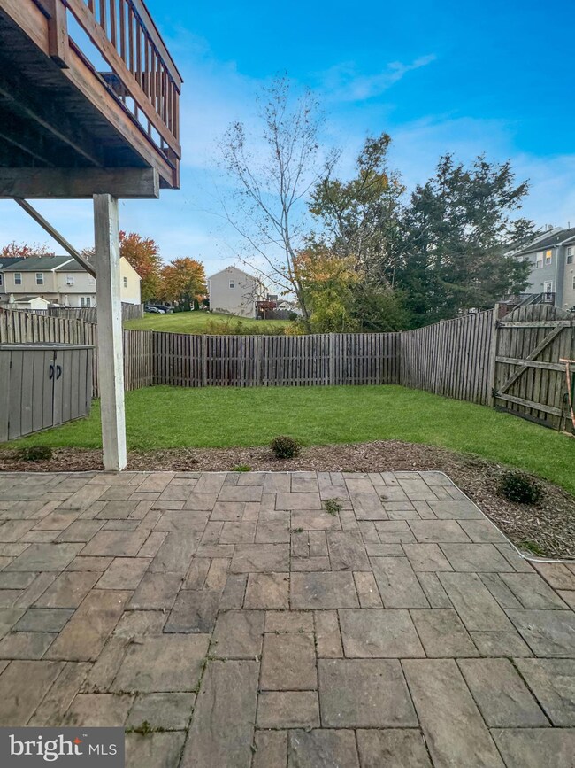 401 Hamilton Ct, Stephens City, VA 22655 - photo 2