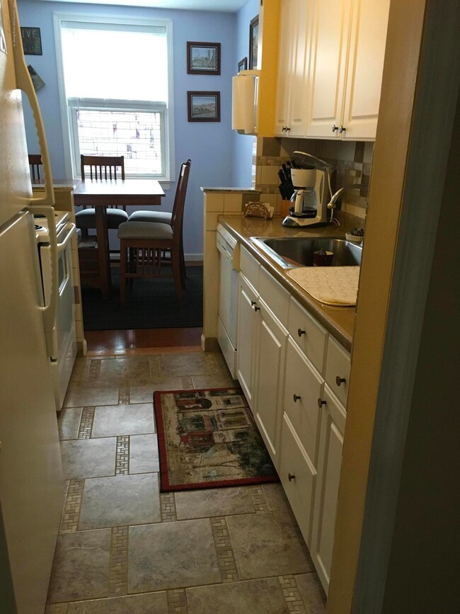 920 Armstrong Ave unit 1-2, Staten Island, NY 10308 - photo 7