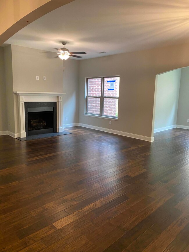 149537E0-EA30-4CA5-95C9-A7A731FD2551