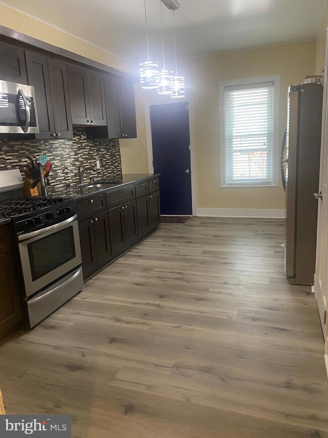 5213 Morris St, Philadelphia, PA 19144 - photo 7