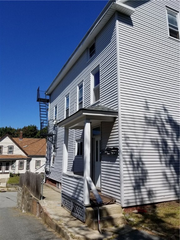 30 Grand St, Woonsocket, RI 02895 - photo 2