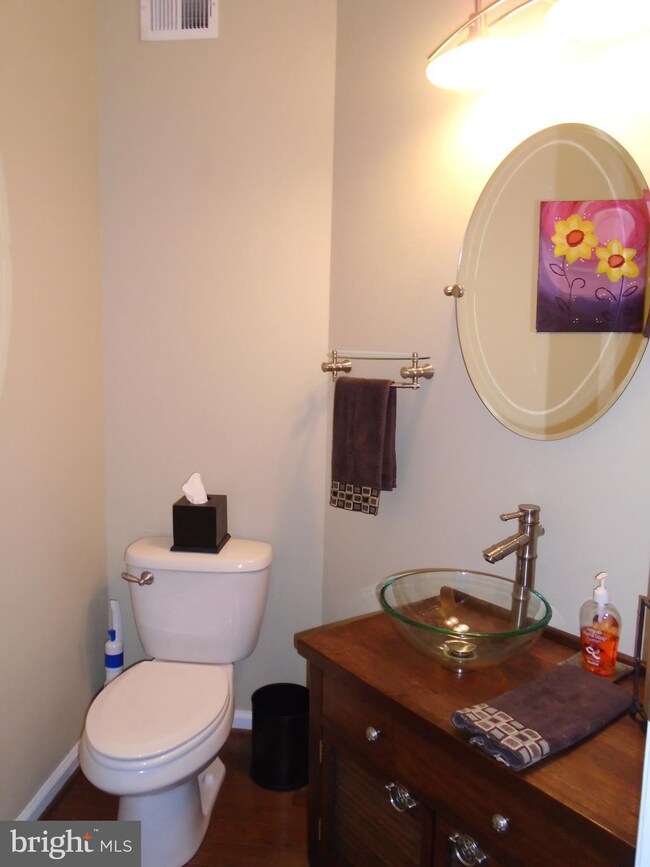 7563 Willow Bottom Rd, Sykesville, MD 21784 - photo 2