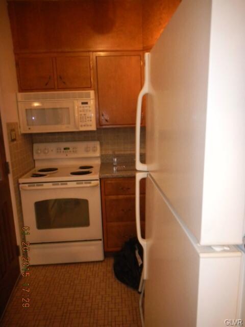 2324 W Allen St unit 2E, Allentown, PA 18104 - photo 6