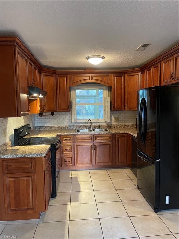 416 Woodlake Dr, Greensboro, NC 27406 - photo 4