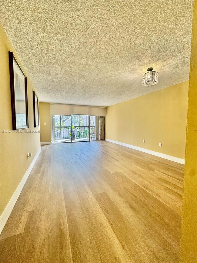 10985 SW 107 St unit 216, Miami, FL 33176 - photo 2