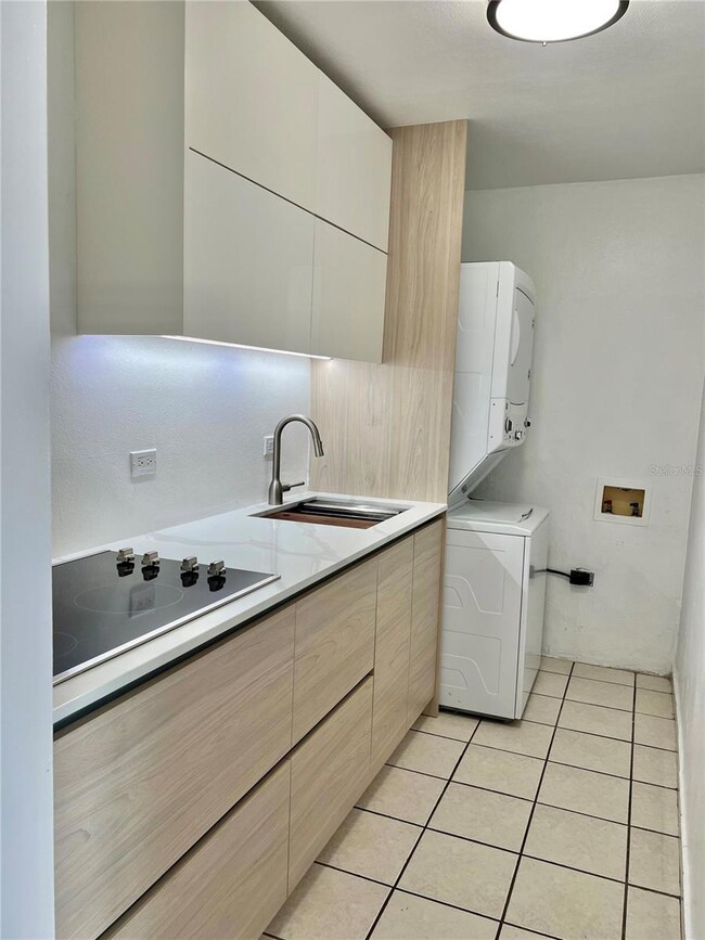 1 Canals unit 251, San Juan, PR 00926 - photo 2