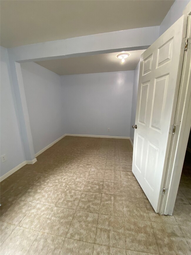 4921 Fitch St, Houston, TX 77016 - photo 4