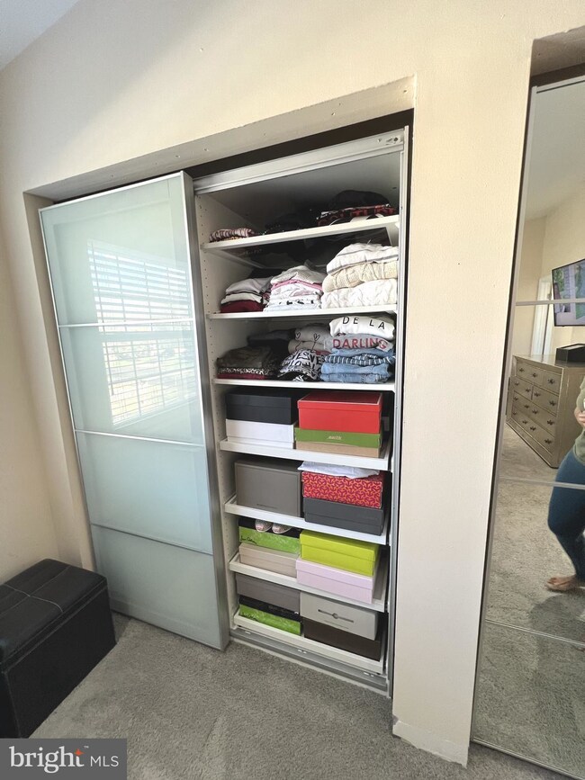 967 Central Hills Ln, Hyattsville, MD 20785 - photo 5