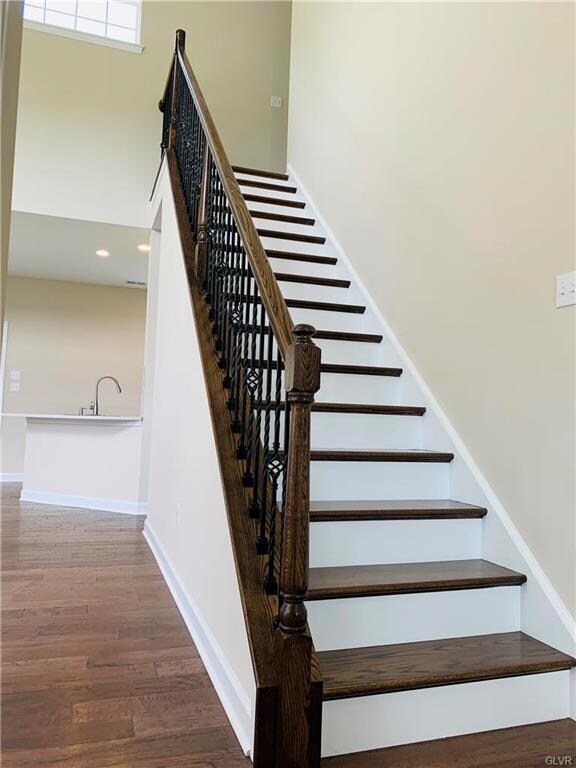 915 E Montgomery St, Allentown, PA 18103 - photo 7