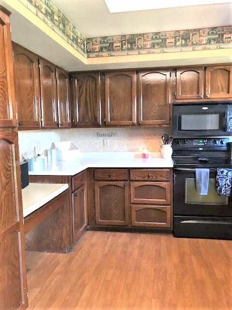 744 S 9th Ave, Beech Grove, IN 46107 - photo 4