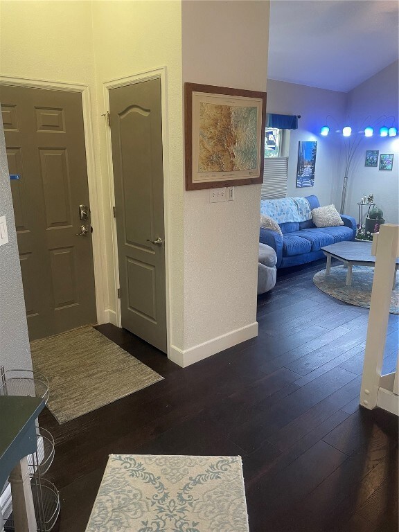 1519 Point Dr unit 19-203, Frisco, CO 80443 - photo 3