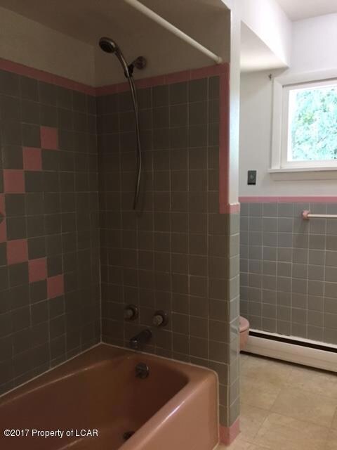 Full Bath 1