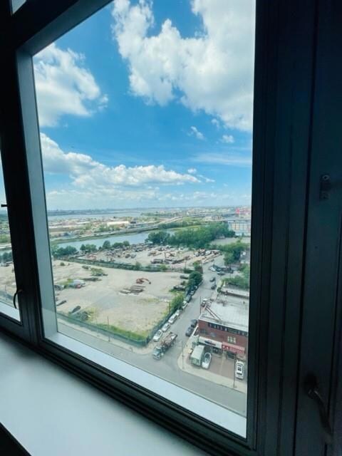 Sky View Parc unit 16E, Flushing, NY 11354 - photo 5
