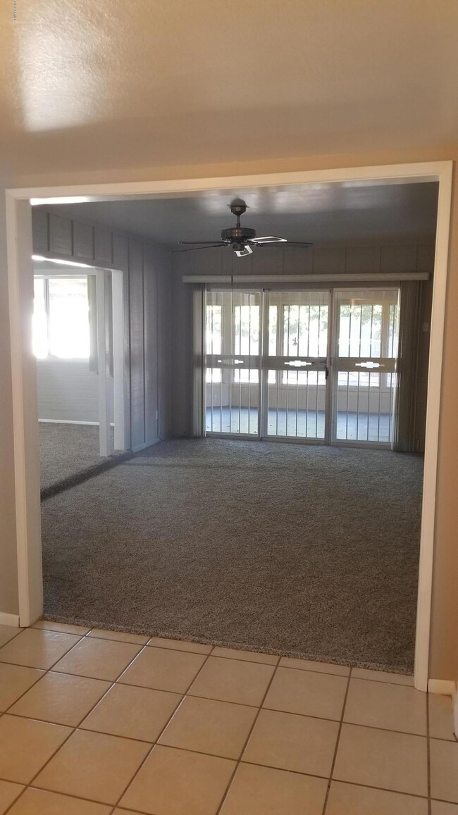 9952 W Tarrytown Ave, Sun City, AZ 85351 - photo 5