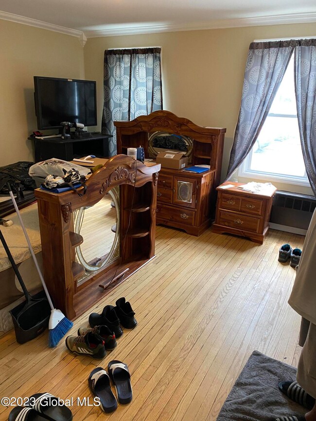 593 Livingston Ave, Albany, NY 12206 - photo 3