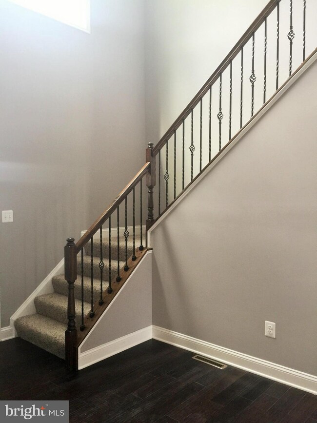 2304 Austin Ave, Chambersburg, PA 17202 - photo 3