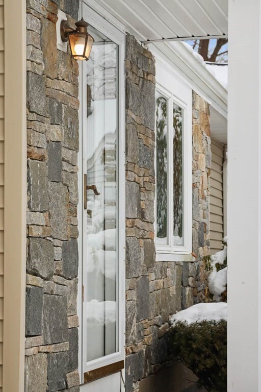 50 Cedar St, Marblehead, MA 01945 - photo 3