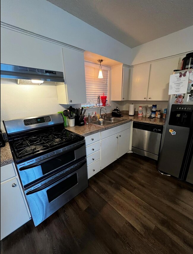 7837 Emerald Hills Way, North Richland Hills, TX 76180 - photo 5