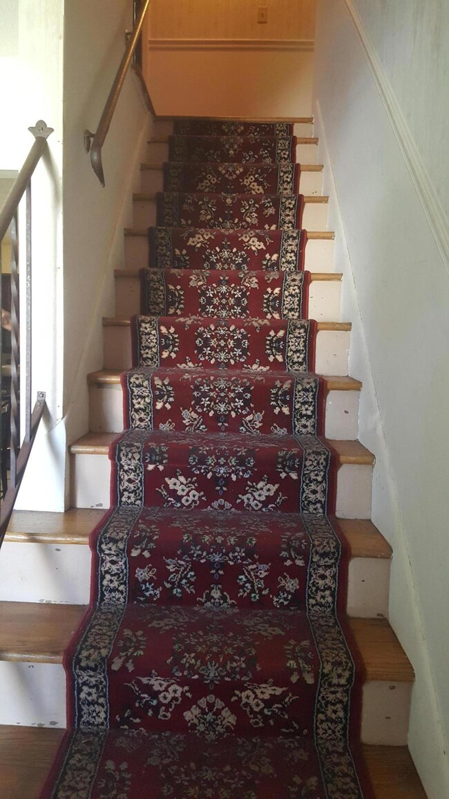 1863 Northcliff Dr, Columbus, OH 43229 - photo 7