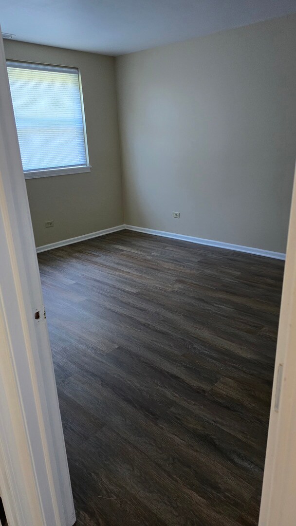 4052 Charleston Rd unit 3W, Matteson, IL 60443 - photo 2