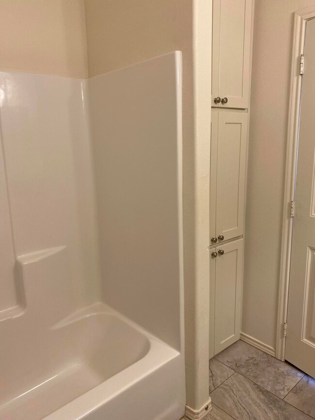 5714 Lehigh St, Lubbock, TX 79416 - photo 7