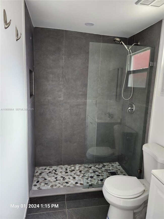 1934 NW 25th Ave unit B, Miami, FL 33125 - photo 3