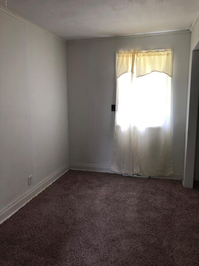 Bedroom2