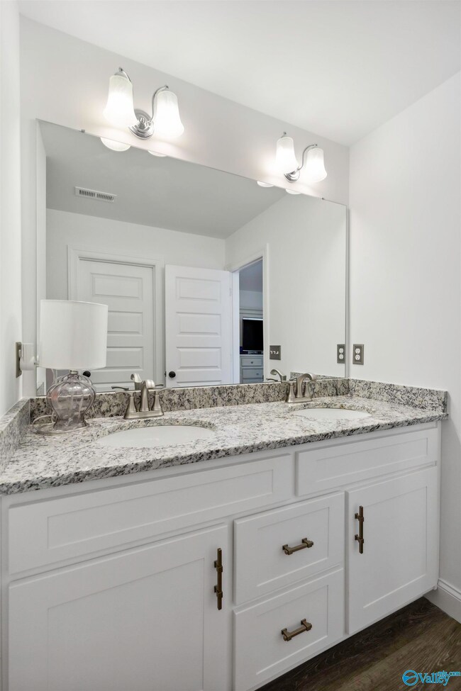 1041 Highgrove Heights NW, Harvest, AL 35749 - photo 4