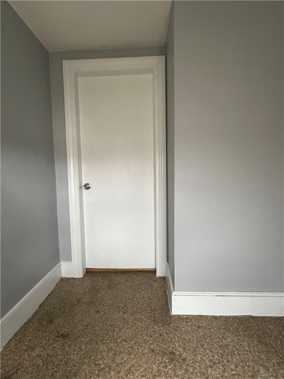 37 Enfield Ave unit 2, Providence, RI 02908 - photo 5