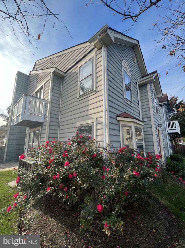 9304 Player Dr, Laurel, MD 20708 - photo 3