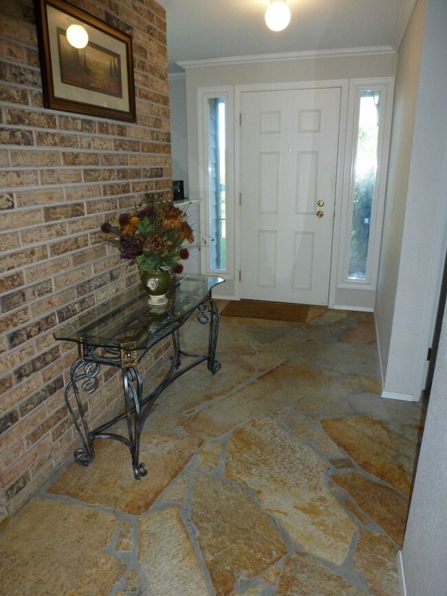 1205 S 226th St, Des Moines, WA 98198 - photo 5