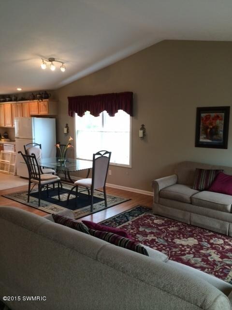 2678 Hillandale L:R D:R