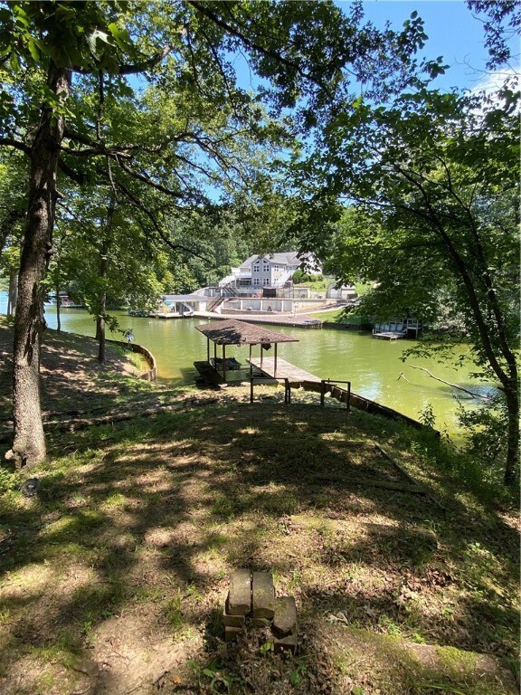 8176 E Twin Oaks Dr, Effingham, IL 62401 - photo 3