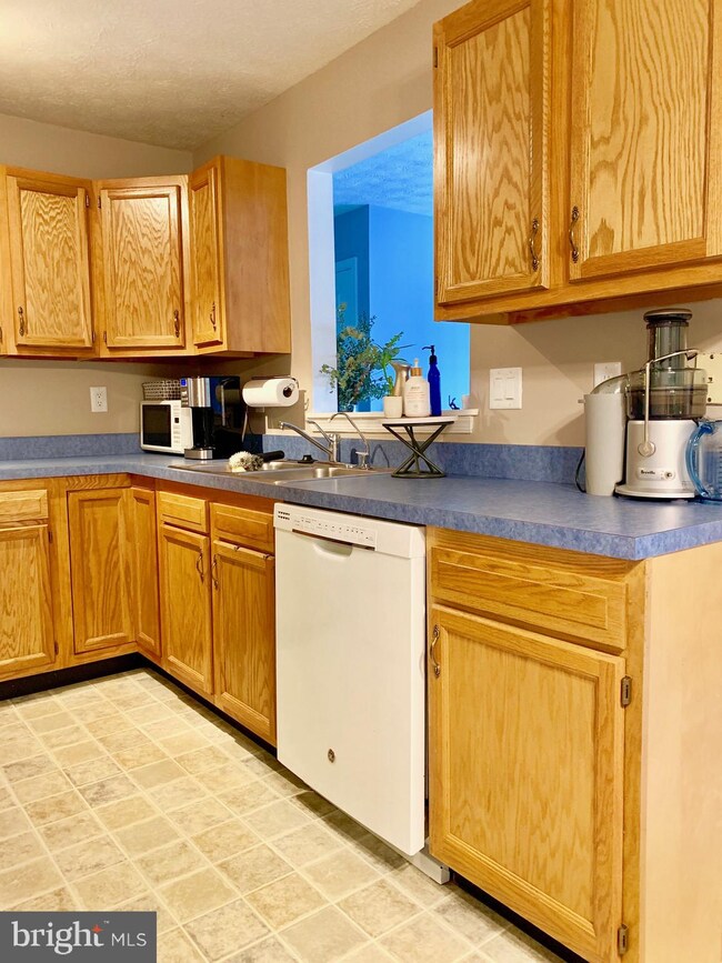 205 I-12 Hailey Ln, Strasburg, VA 22657 - photo 7