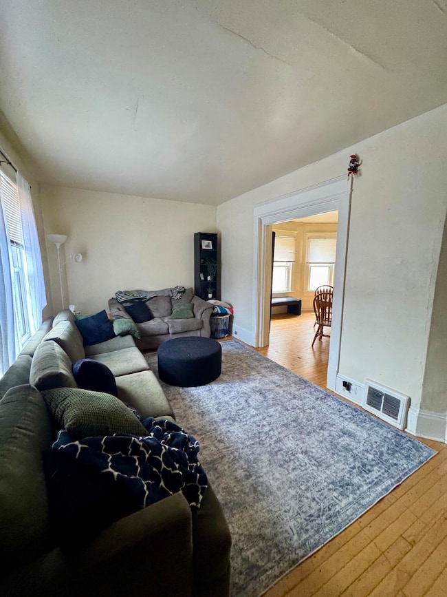 Upper Living RM