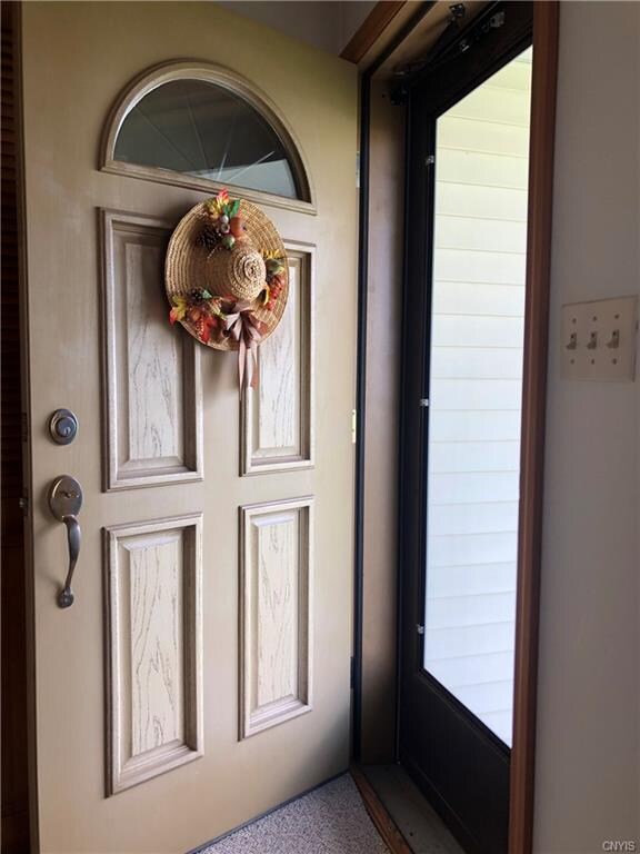 19 Rosemary St, Utica, NY 13501 - photo 2